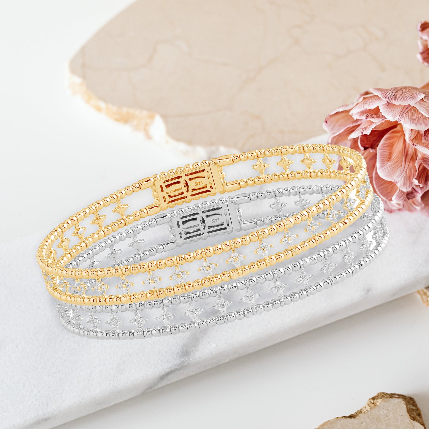 Flexible Cuff with Clovers