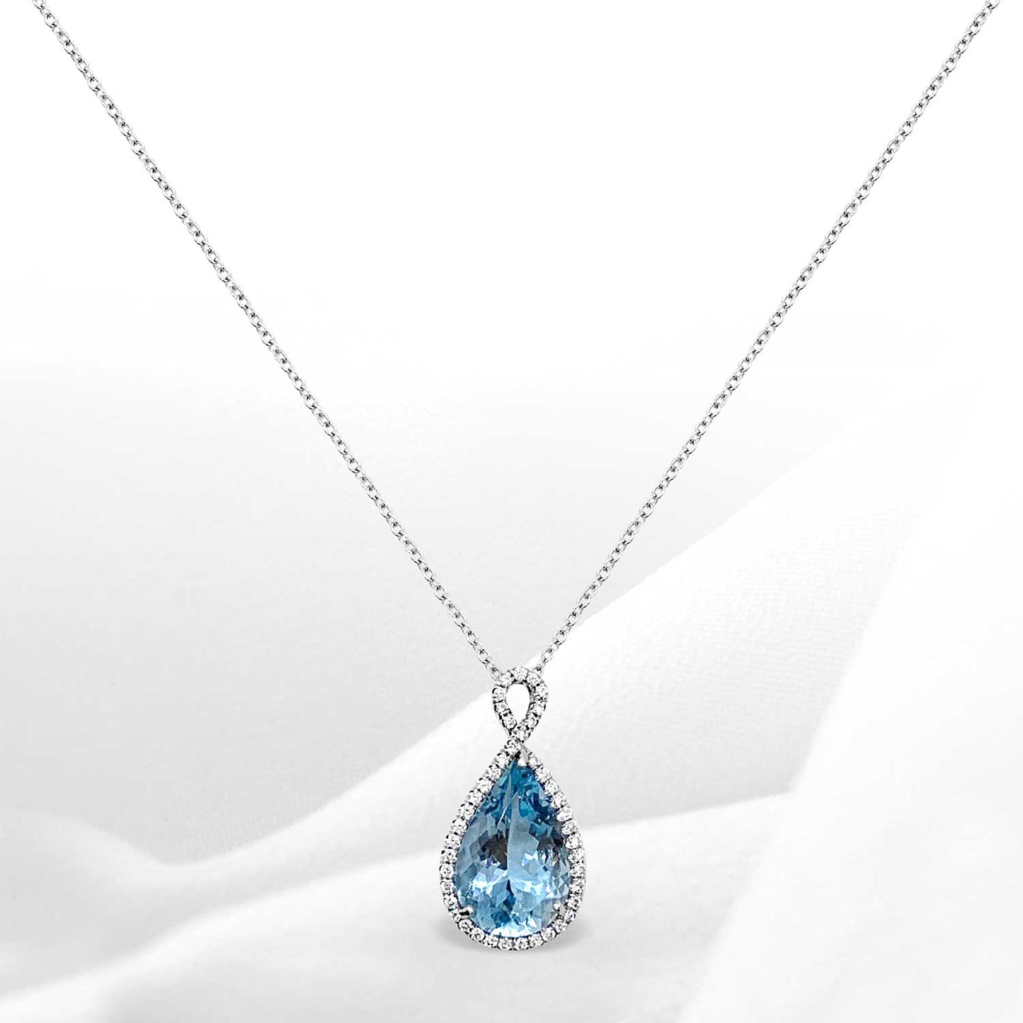 Carribean Blue Aquamarine Pendant