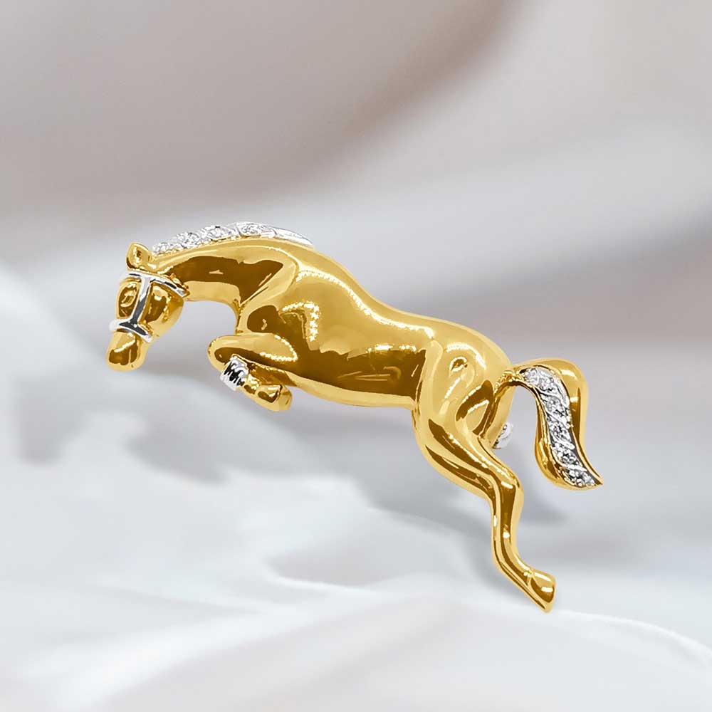 Jumping horse pin