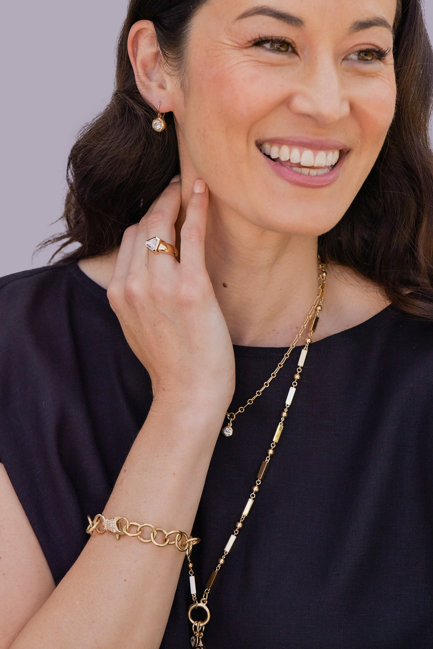 18k Yellow Gold "Mini Lola" Necklace with Diamond