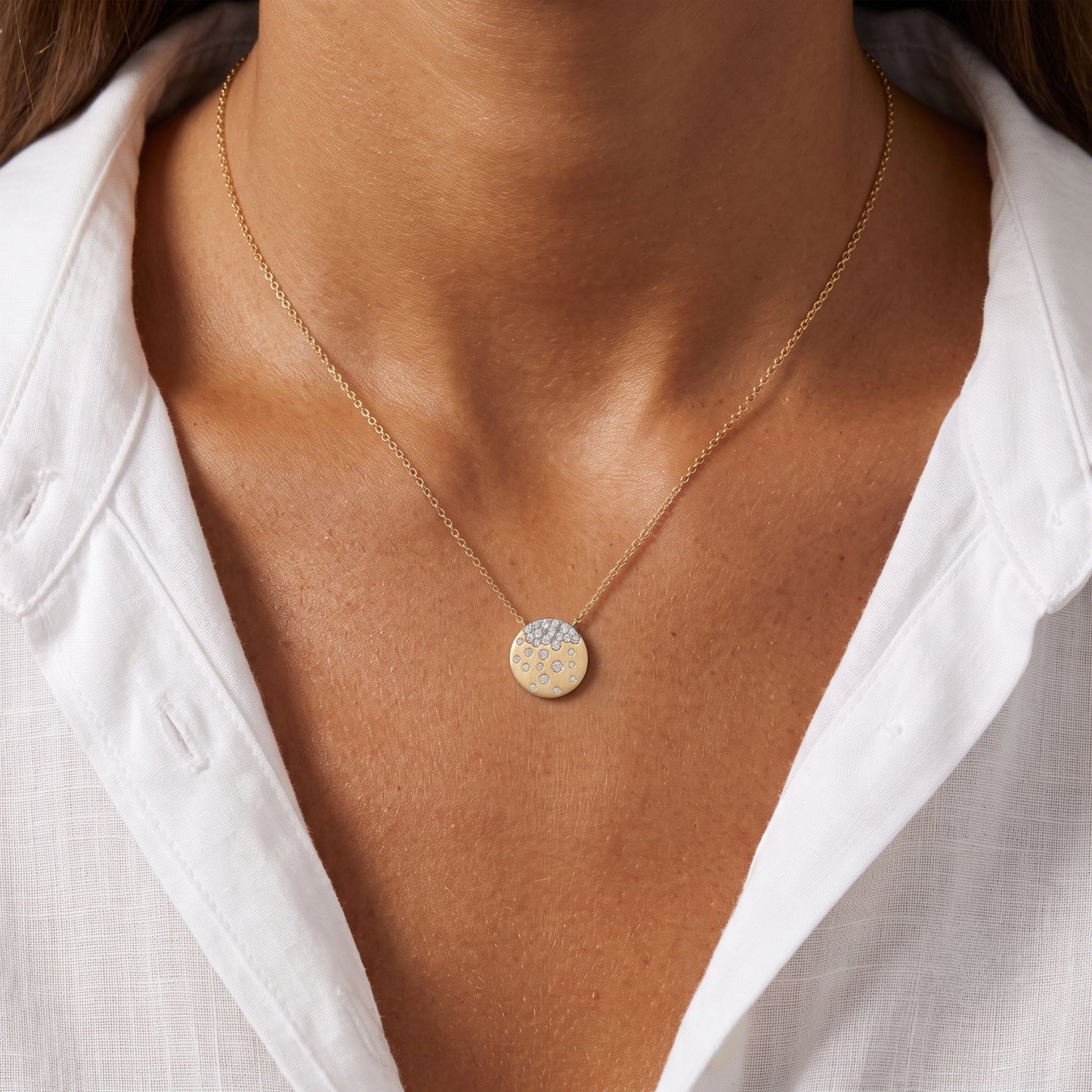 Lucent Lumière Pendant In Yellow Gold