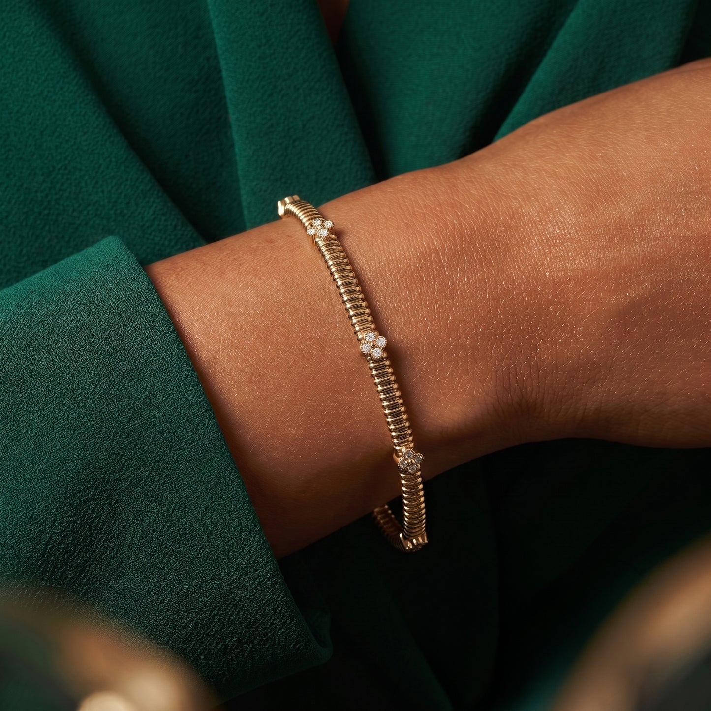 Lucent Diamond Fleur Flexi Bracelet Petite