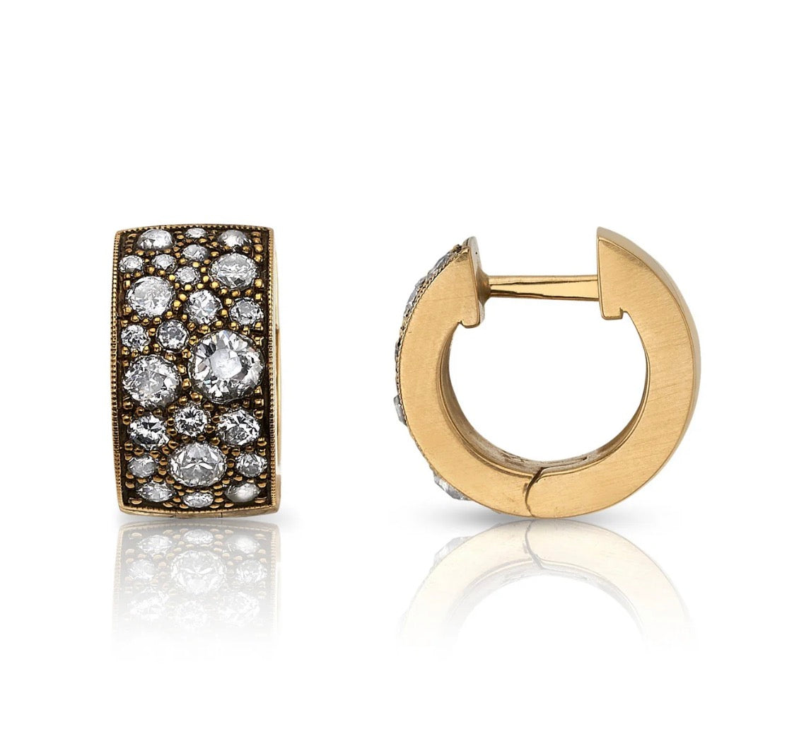 Cobblestone Diamond Huggy Earring