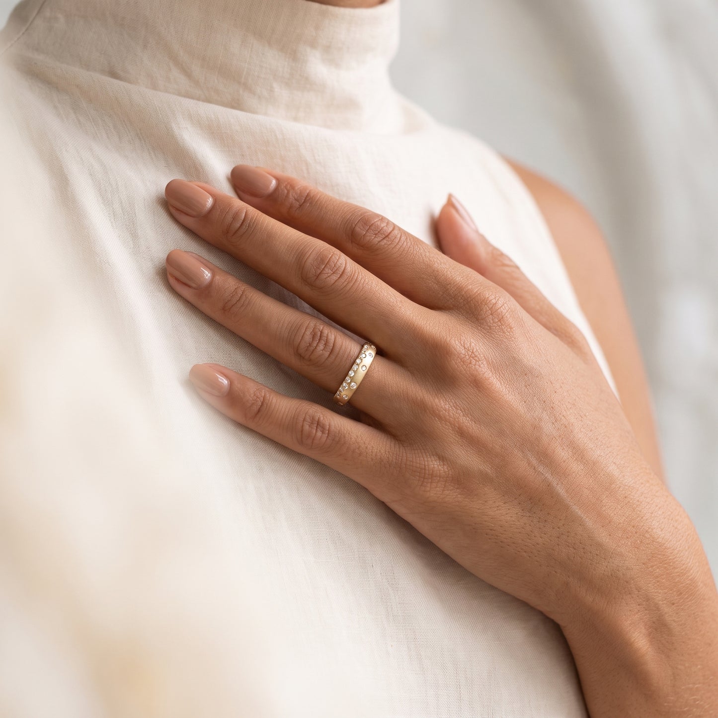 Lucent's Diamond Radiance Ring In Yellow Gold