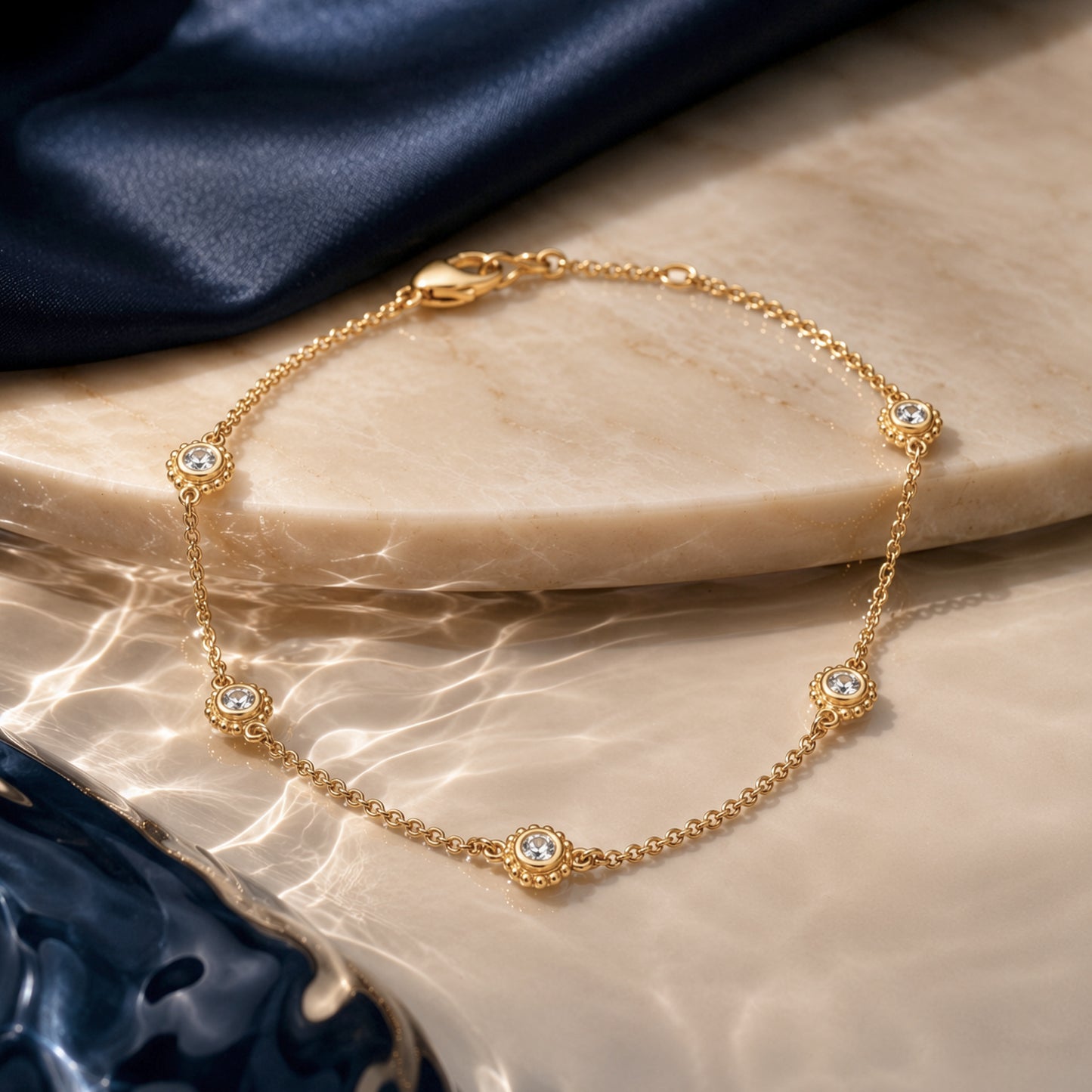 Ethera Diamond Bracelet in Yellow Gold