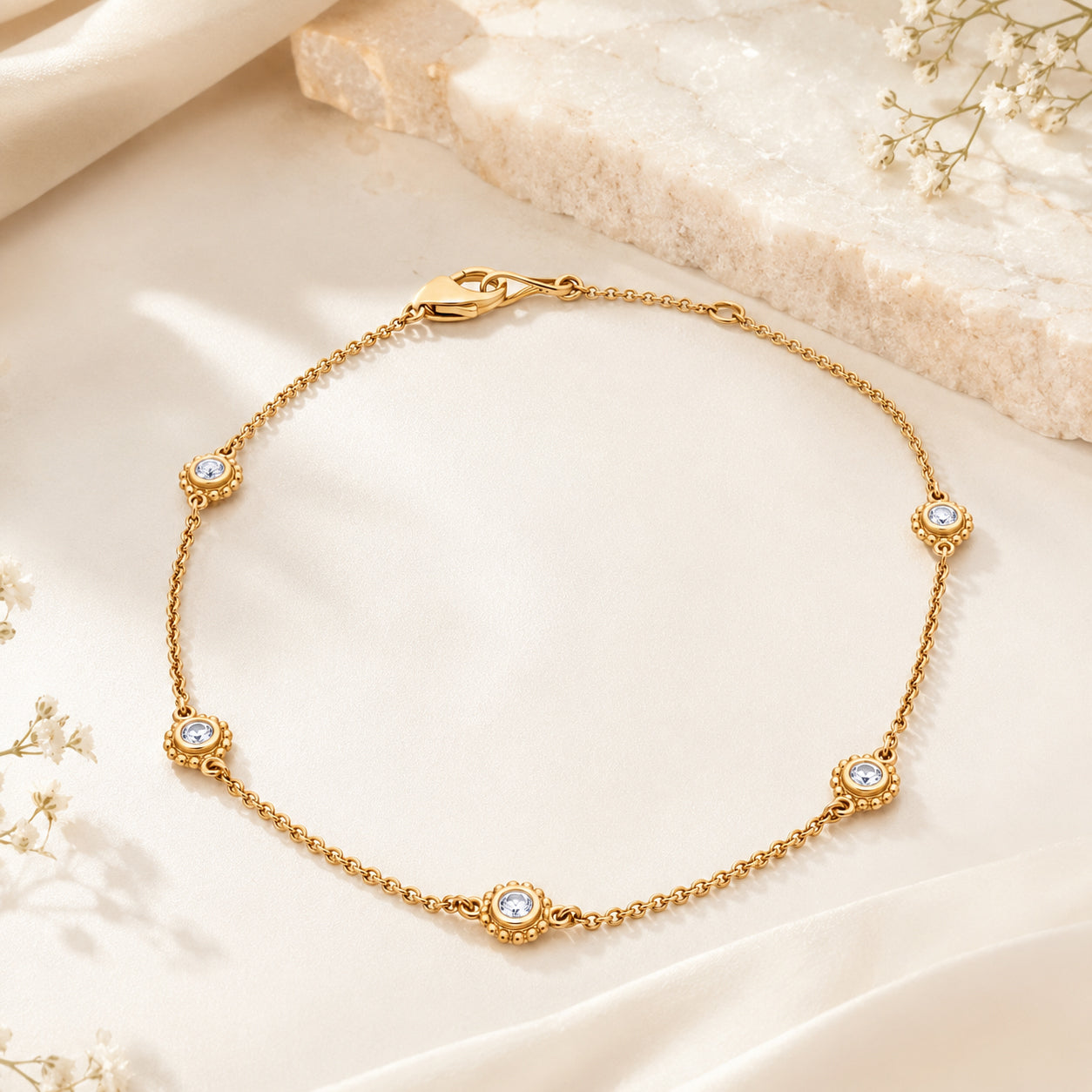 Ethera Diamond Bracelet in Yellow Gold
