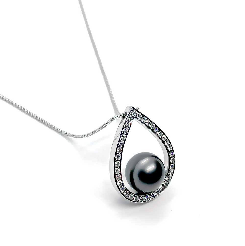 Tahitian Pearl Necklace