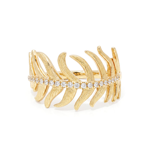 Lucent Feather Ring In Yellow Gold