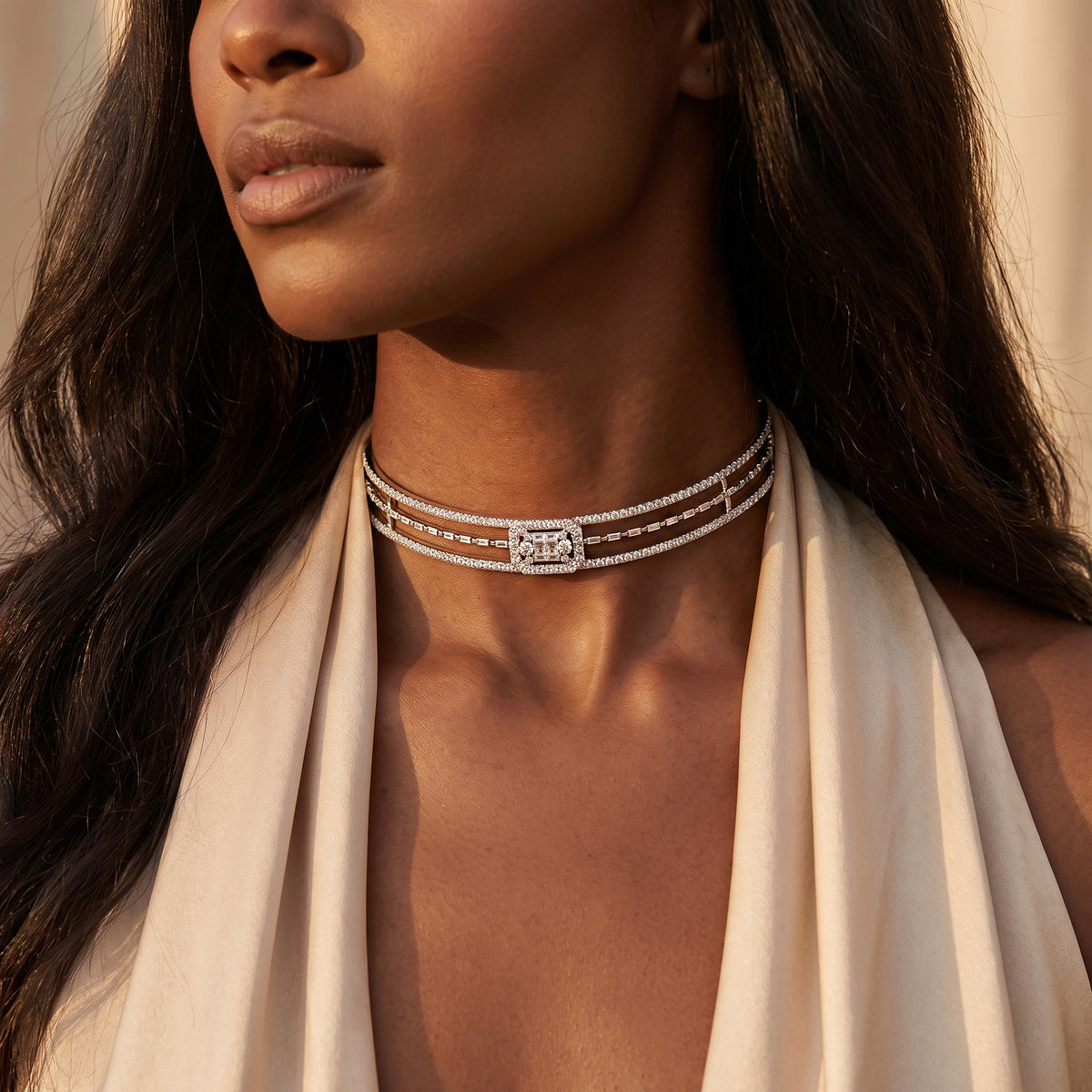 18k White Gold Baguette & Round Diamond Choker
