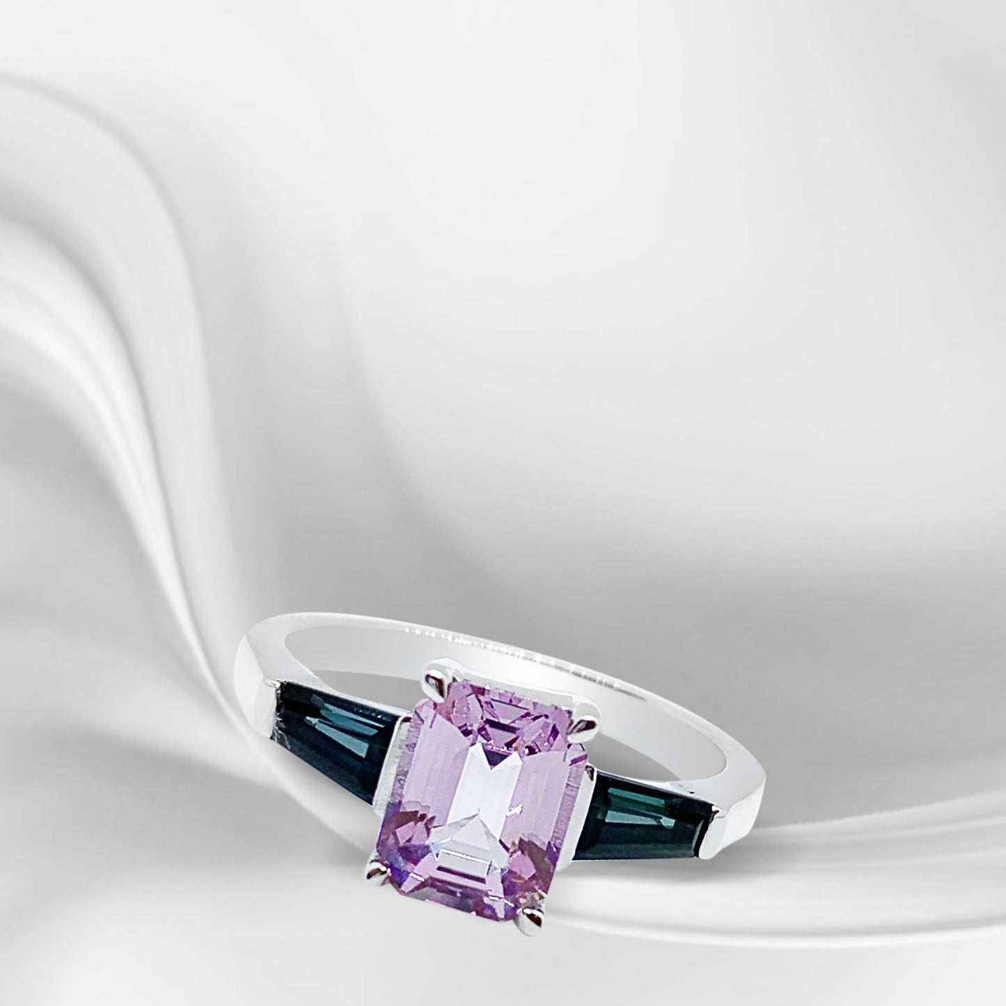 Lilac Spinel Classic Ring